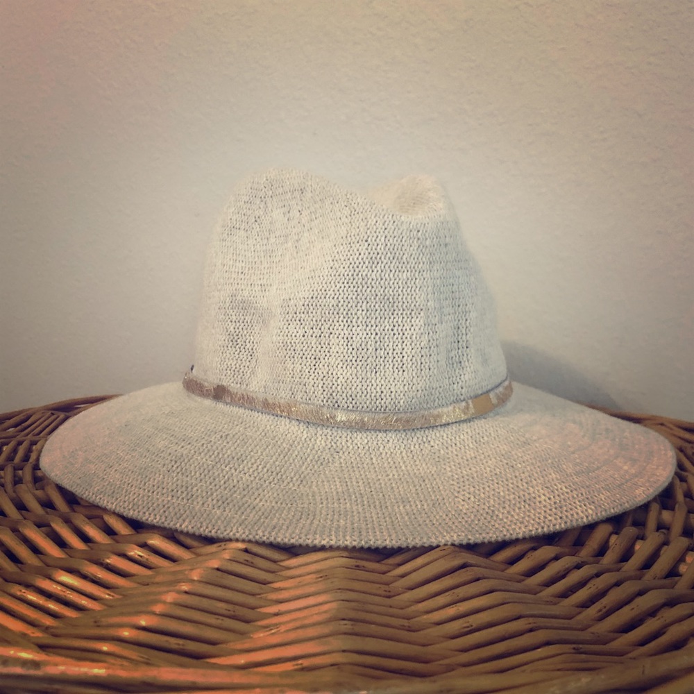 grey anthropologie hat, new with tags